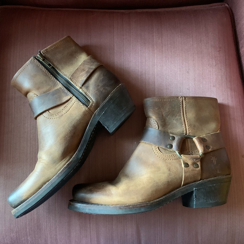 Frye Harness 6R Boots